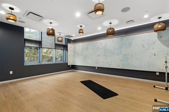 320 Adolphus Avenue 604, Cliffside Park, NJ 07010