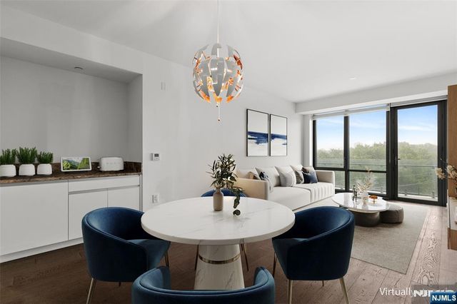 320 Adolphus Avenue 604, Cliffside Park, NJ 07010