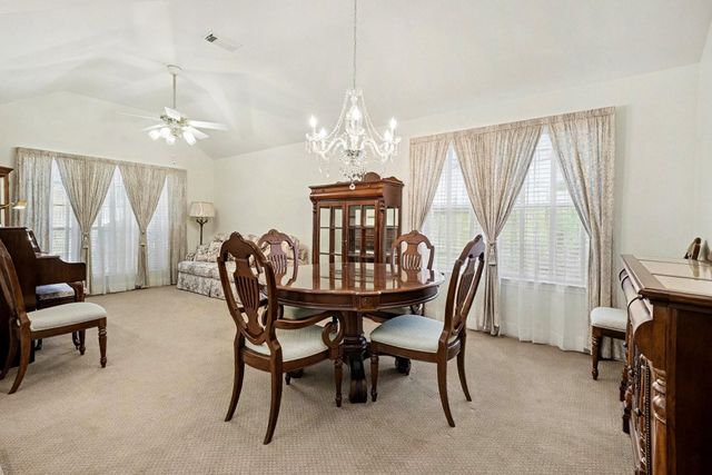 11019 31st Avenue N, Texas City, TX 77591