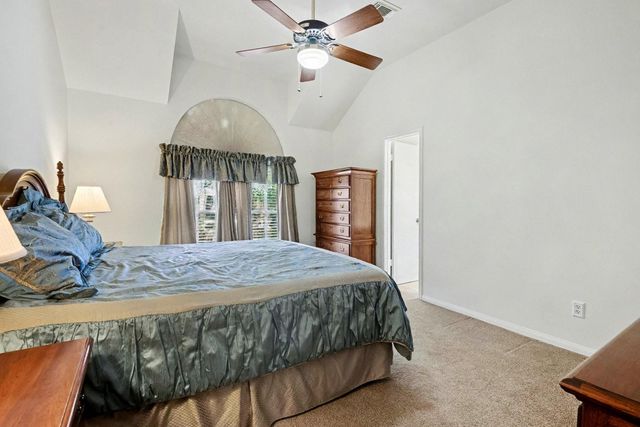 11019 31st Avenue N, Texas City, TX 77591