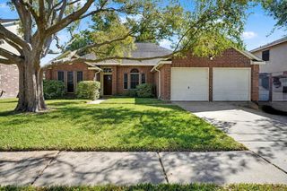 11019 31st Avenue N, Texas City, TX 77591