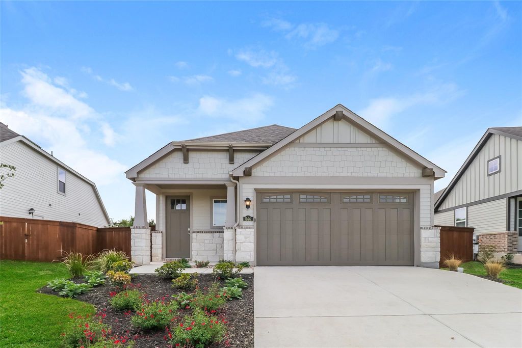 544 Raglands RD, Leander, TX 78641
