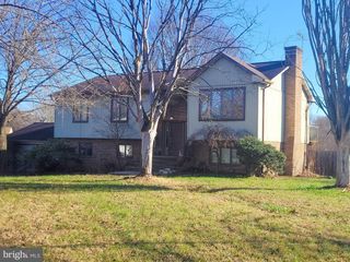 10201 PINE MEADOWS LN, Upper Marlboro, MD 20772