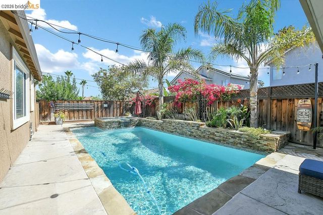 2459 Pacific Grove Ct, Discovery Bay, CA 94505