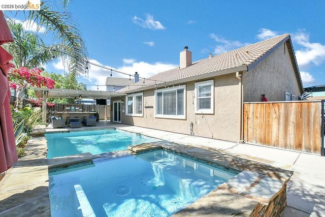2459 Pacific Grove Ct, Discovery Bay, CA 94505
