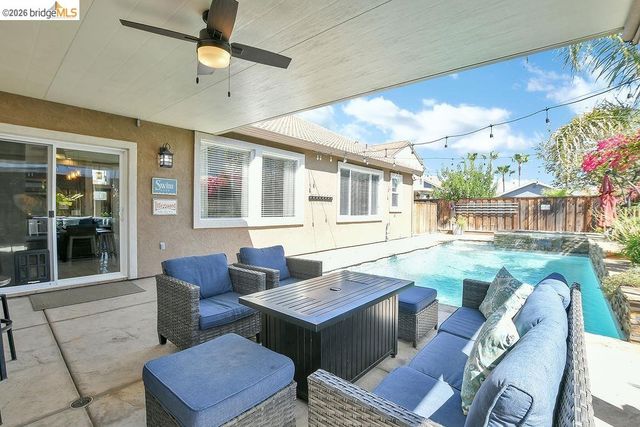 2459 Pacific Grove Ct, Discovery Bay, CA 94505