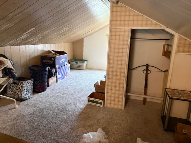 106 9th Ave SE, Minot, ND 58701