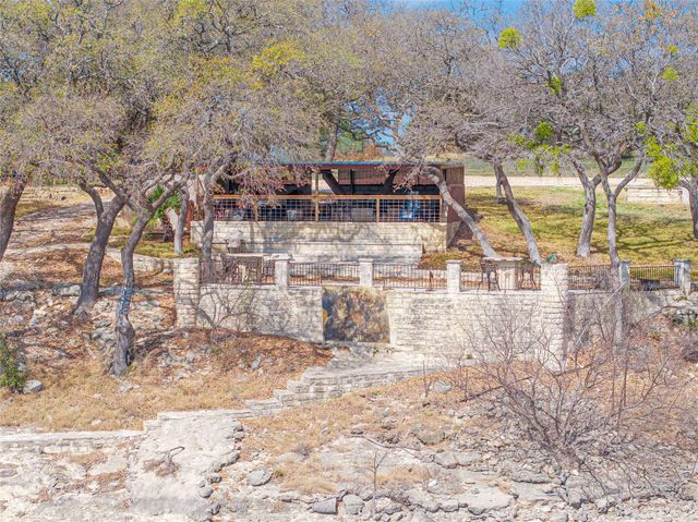 3104 Brasada LN, Marble Falls, TX 78654
