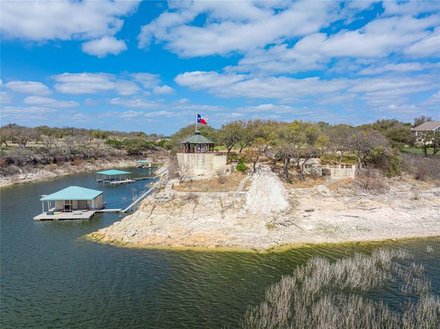 3104 Brasada LN, Marble Falls, TX 78654