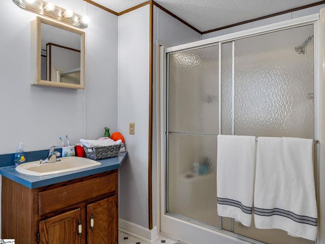 360 Geddis Road, Inman, SC 29349