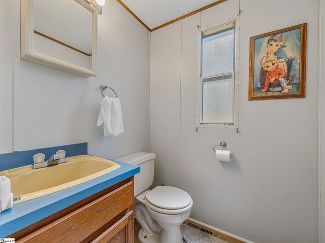 360 Geddis Road, Inman, SC 29349