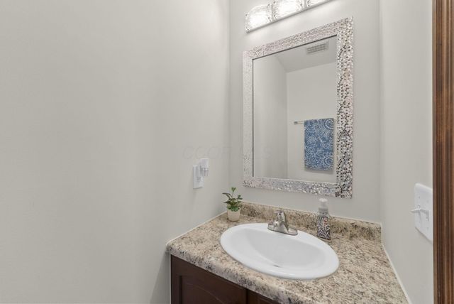 3664 Grimes Drive, Columbus, OH 43204