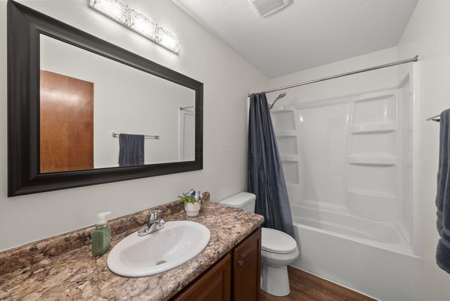 3664 Grimes Drive, Columbus, OH 43204