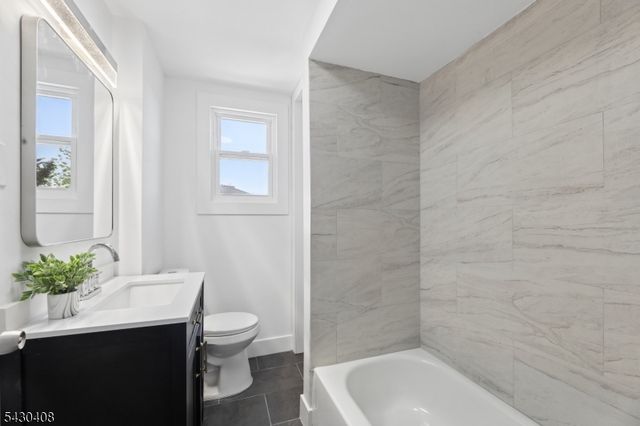 216 Silver Ave, Hillside Twp., NJ 07205