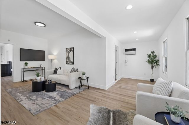 216 Silver Ave, Hillside Twp., NJ 07205