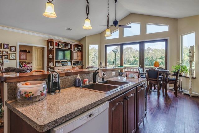 24064 Lanier Street, Tallahassee, FL 32310