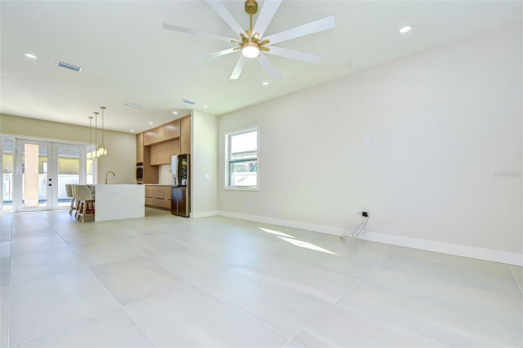 Image 14 of property listing at 1808 W ERNA DRIVE, Tampa, FL 33603