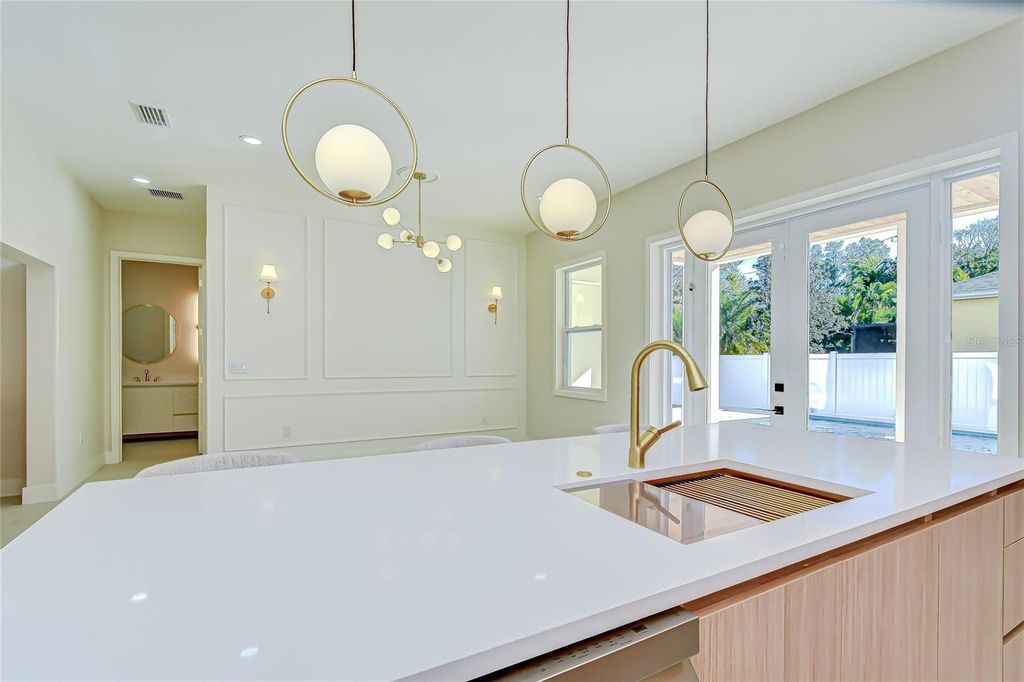 Image 25 of property listing at 1808 W ERNA DRIVE, Tampa, FL 33603