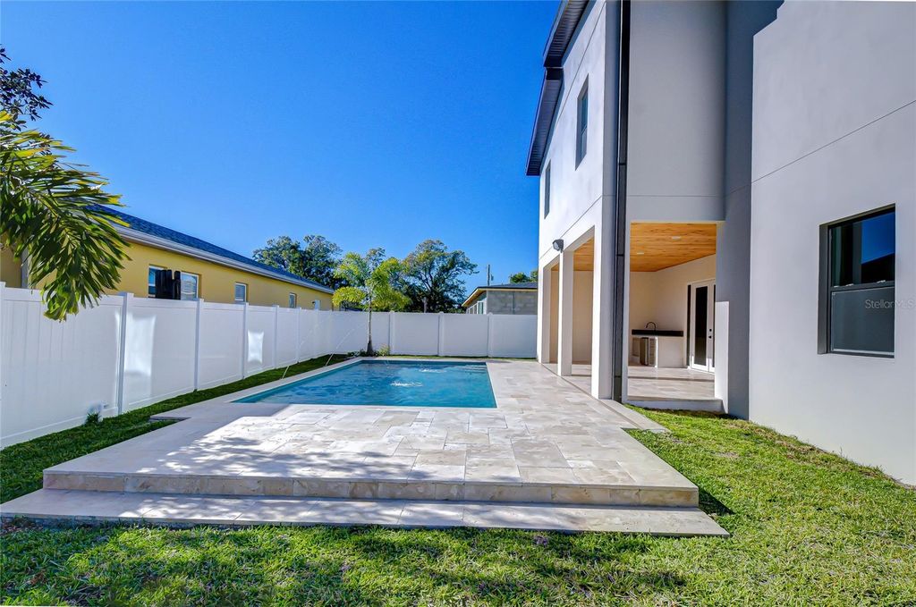 Image 76 of property listing at 1808 W ERNA DRIVE, Tampa, FL 33603