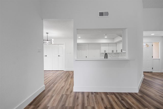 11915 Green Glade Drive, Houston, TX 77099