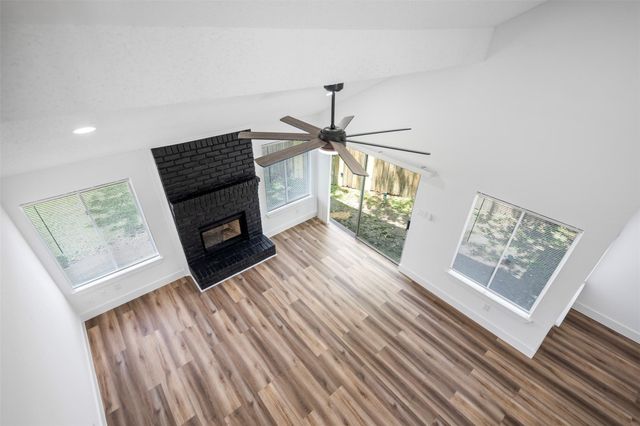 11915 Green Glade Drive, Houston, TX 77099