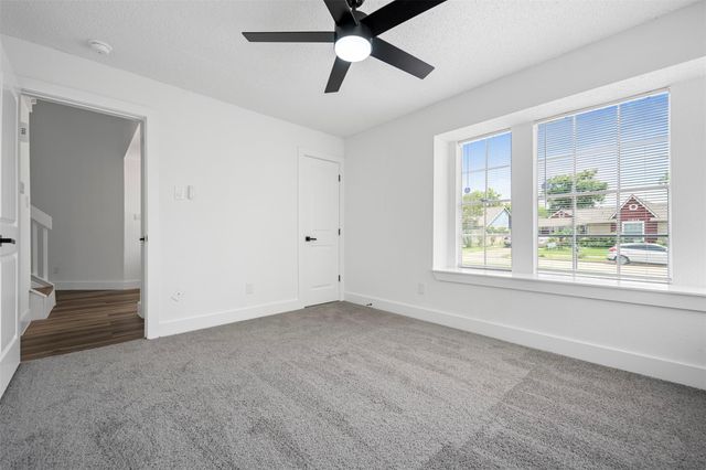 11915 Green Glade Drive, Houston, TX 77099