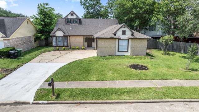 11915 Green Glade Drive, Houston, TX 77099
