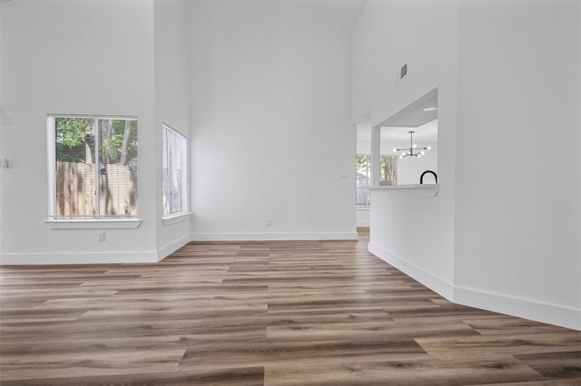 11915 Green Glade Drive, Houston, TX 77099
