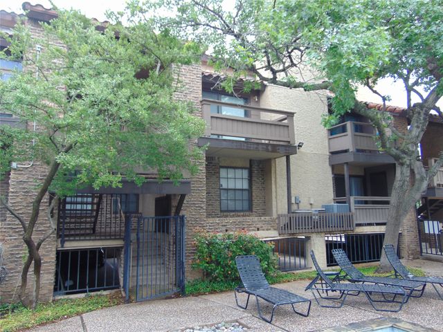 4800 Northway Drive 2A, Dallas, TX 75206