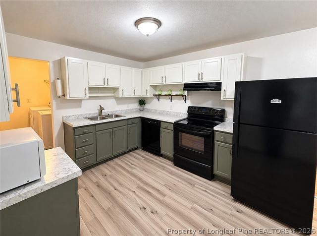 815 Mcneil Street, Spring Lake, NC 28390