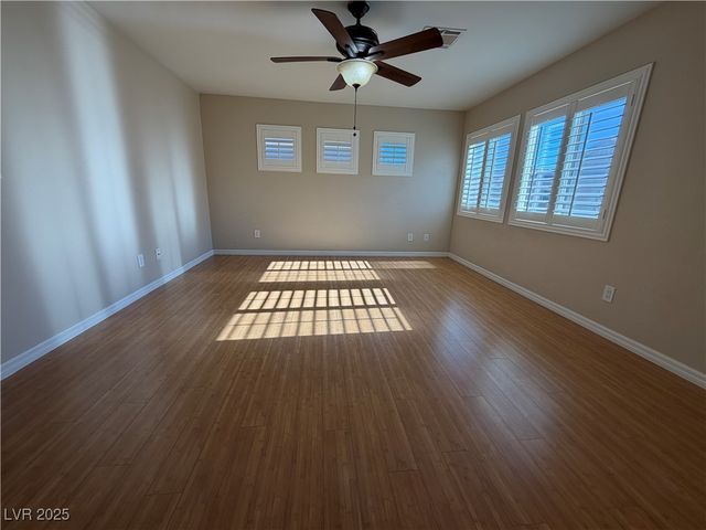 9233 Sunny Oven Court, Las Vegas, NV 89178