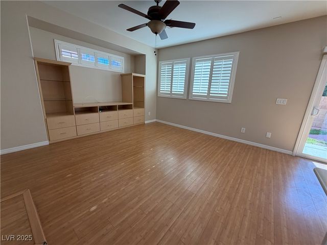 9233 Sunny Oven Court, Las Vegas, NV 89178