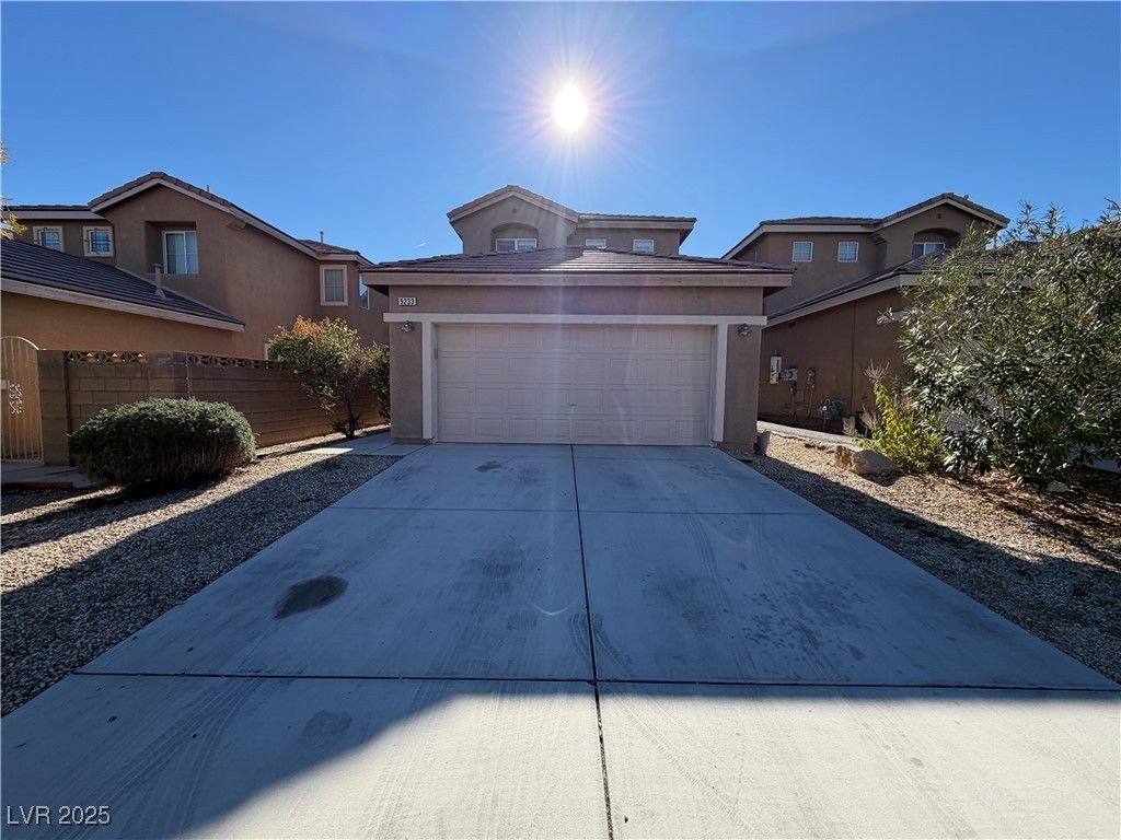9233 Sunny Oven Court, Las Vegas, NV 89178