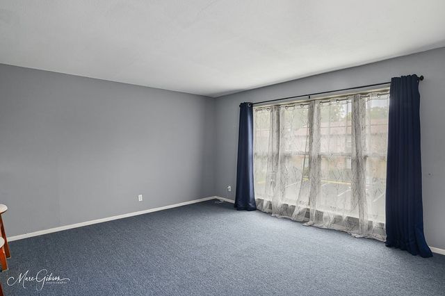 1820 E Kings Highway 242, Shreveport, LA 71105