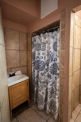 600 E Mariposa Street, Avenal, CA 93204