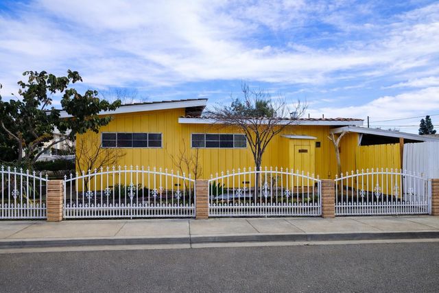 600 E Mariposa Street, Avenal, CA 93204