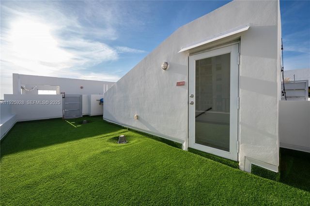 1712 SW 2nd Ave 802, Miami, FL 33129