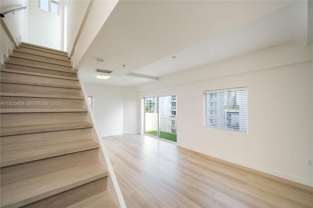 1712 SW 2nd Ave 802, Miami, FL 33129