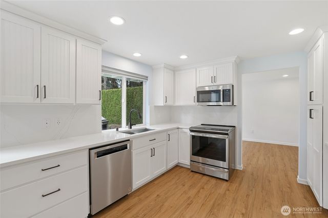 5810 36th Avenue E, Tacoma, WA 98443