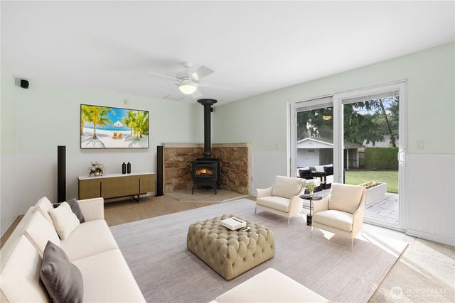 5810 36th Avenue E, Tacoma, WA 98443