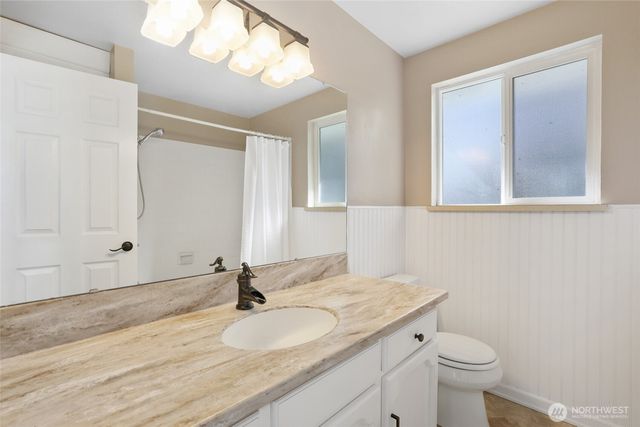 5810 36th Avenue E, Tacoma, WA 98443