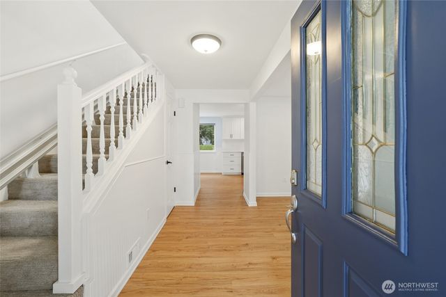 5810 36th Avenue E, Tacoma, WA 98443