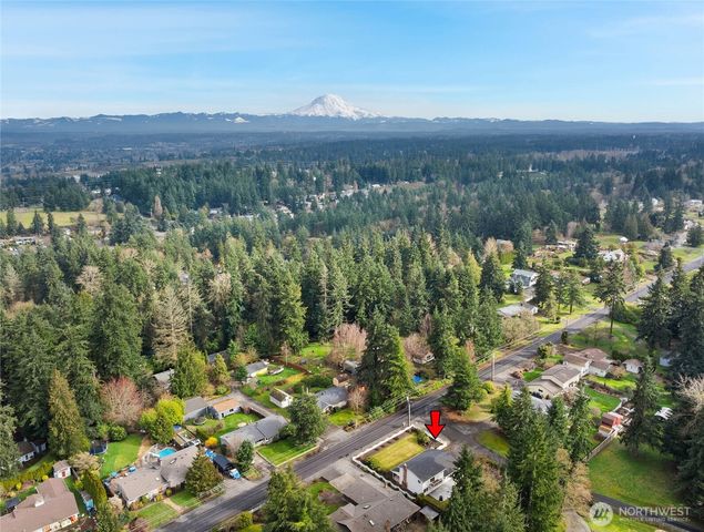 5810 36th Avenue E, Tacoma, WA 98443