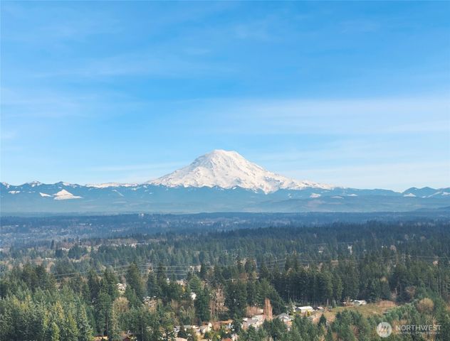 5810 36th Avenue E, Tacoma, WA 98443