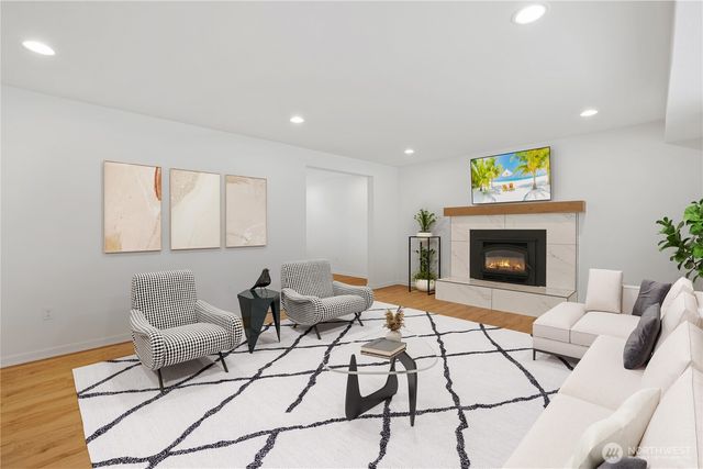 5810 36th Avenue E, Tacoma, WA 98443