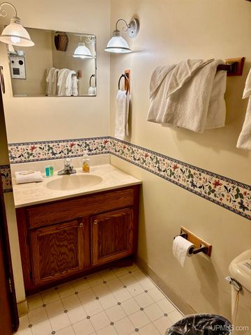 E6185 E Snow Strasse Lane 522-22, Ironwood, MI 49938