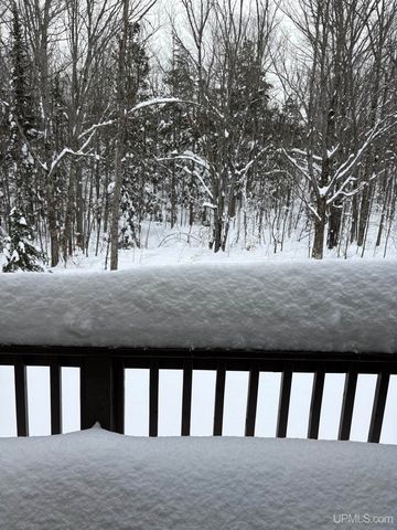 E6185 E Snow Strasse Lane 522-22, Ironwood, MI 49938