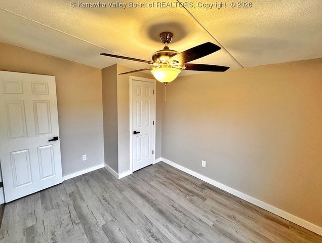 14736 McLane Pike, Liberty, WV 25124