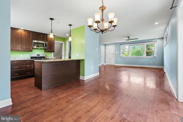 1390 JOLLY RD, Blue Bell, PA 19422