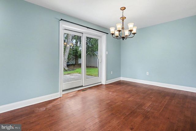 1390 JOLLY RD, Blue Bell, PA 19422